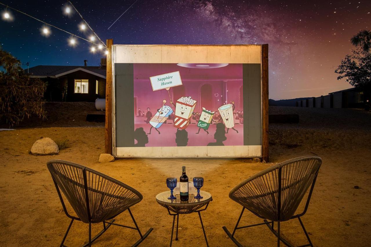 Sapphire Haven + Casita! Pool + Spa + Movie Theatre + 10 Min To Monument! Джошуа-Трі Екстер'єр фото