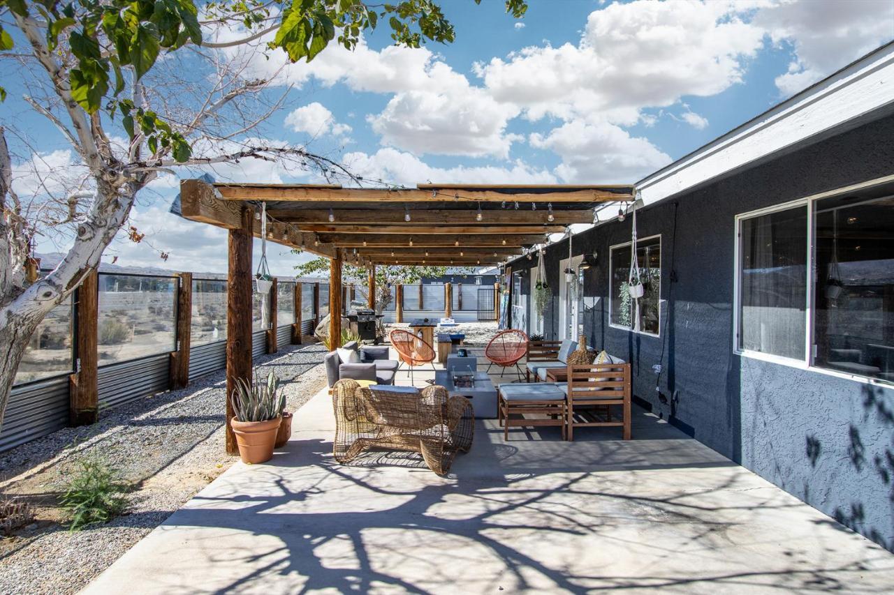 Sapphire Haven + Casita! Pool + Spa + Movie Theatre + 10 Min To Monument! Джошуа-Трі Екстер'єр фото